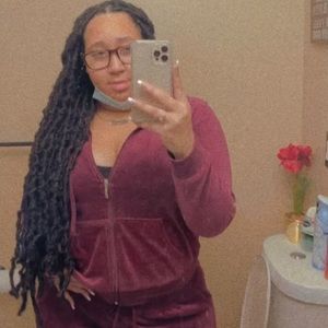 Meet your Posher, Brianna